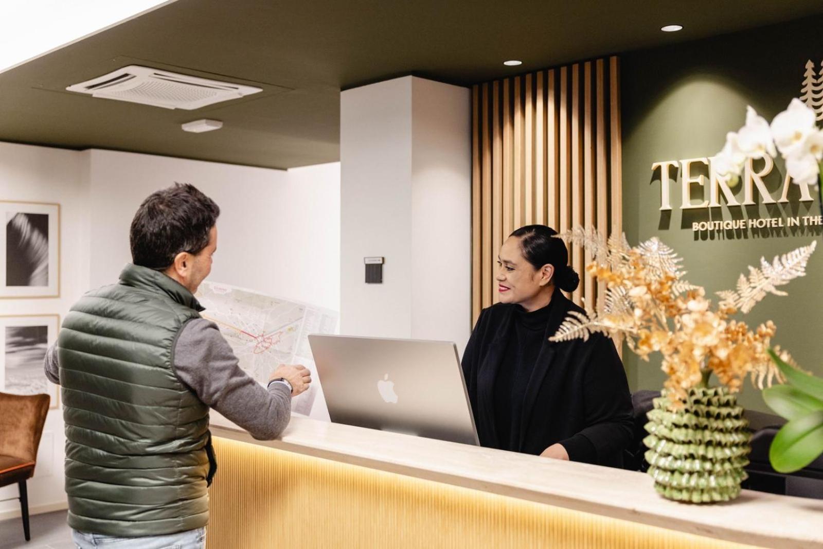 Terra Hotel Boutique Tirano Eksteriør billede